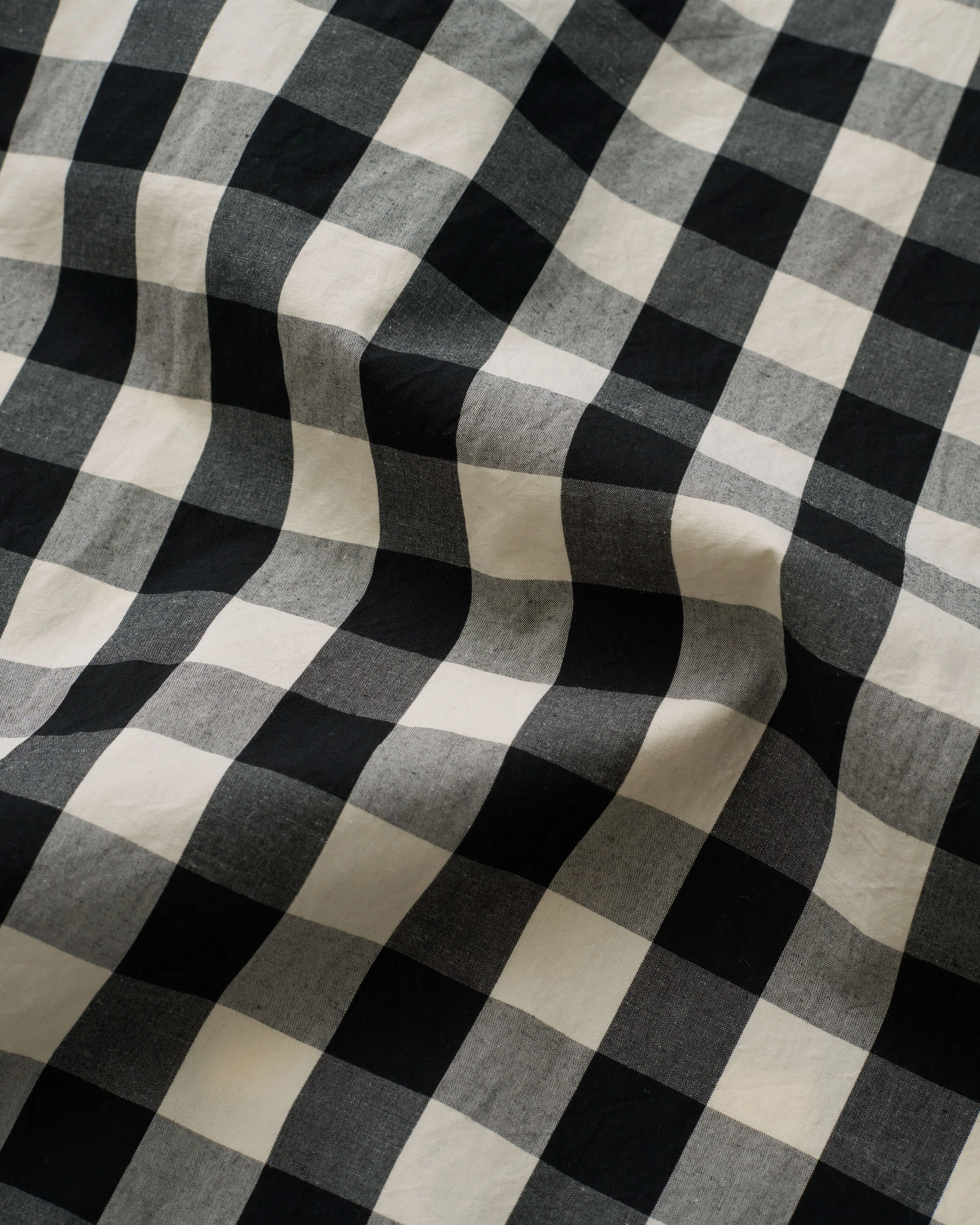 Black Medium Gingham Premium Cotton
